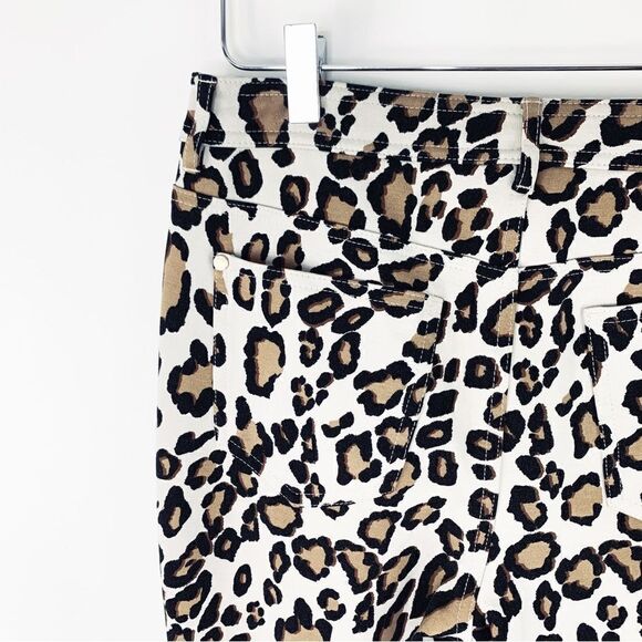 Chico's  So Slimming Leopard Print‎ Stretch Ankle Pants Size .5 - Picture 8 of 15